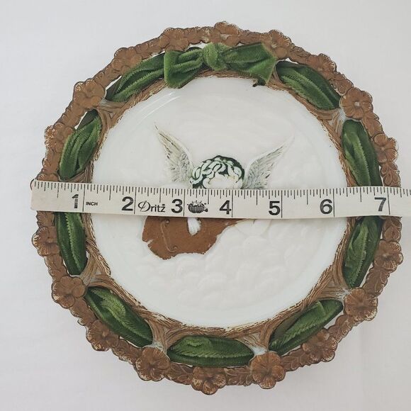1900s Westmoreland Milk Glass Forget Me Not Lace Edge Angel Cherub Cupid Plate - Picture 5 of 6